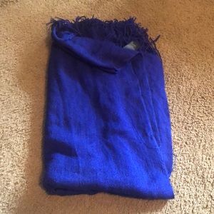 H and M blue/purple scarf